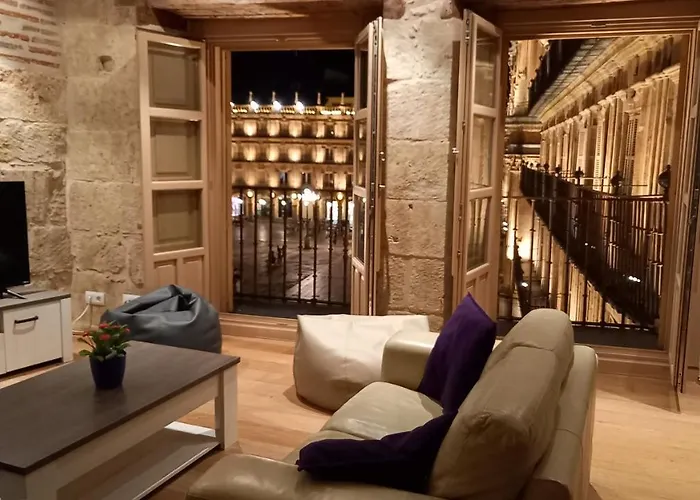 Lejlighed Toro 2, 2º En La Misma Plaza Mayor De *