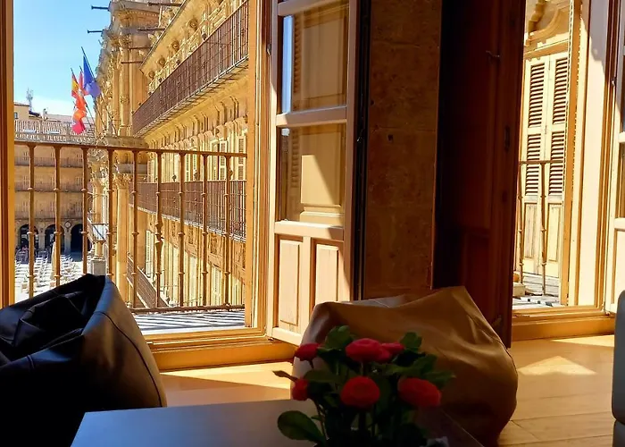 Toro 2, 2º En La Misma Plaza Mayor De Salamanca