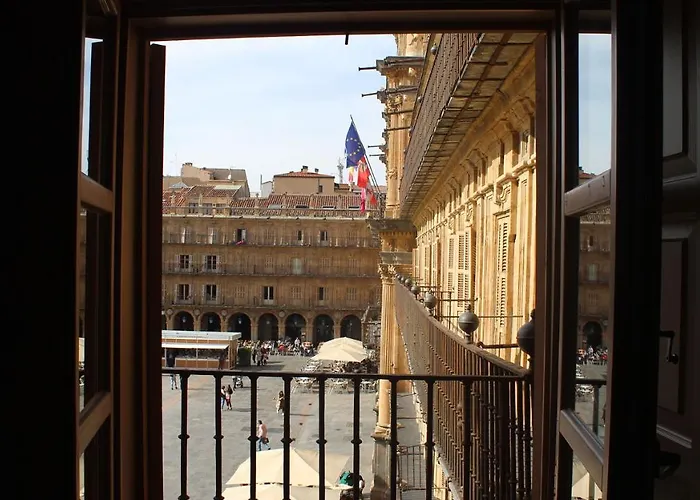 Toro 2, 2º En La Misma Plaza Mayor De Salamanca